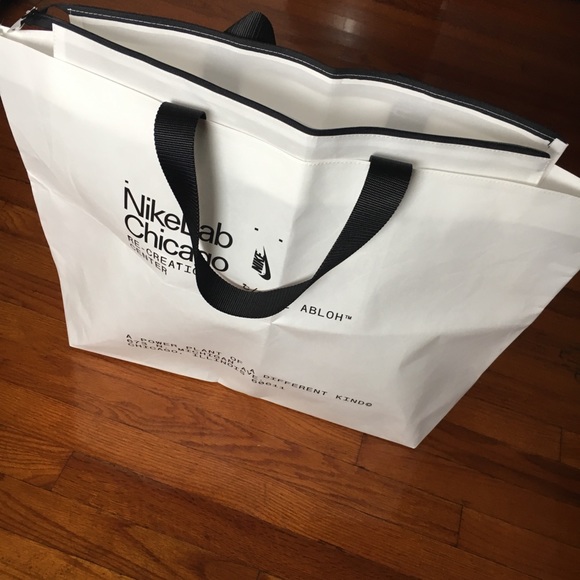 nikelab tote bag